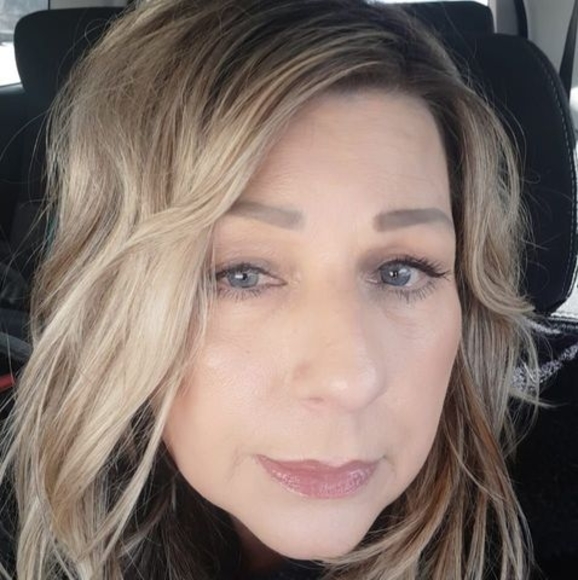 Meet your Posher, Robin - Picture 1 of 1